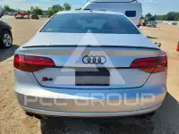 2016 Audi S8 фото