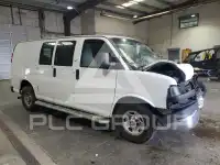 2016 Chevrolet Express Van photo