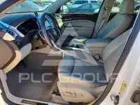 2016 Cadillac SRX фото