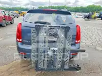 2016 Cadillac SRX фото