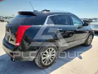 2016 Cadillac SRX фото