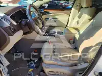 2016 Cadillac SRX photo