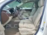2016 Cadillac SRX фото
