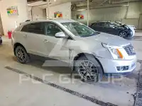 2016 Cadillac SRX фото