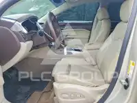 2016 Cadillac SRX фото