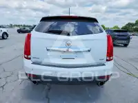 2016 Cadillac SRX фото