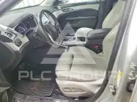 2016 Cadillac SRX фото