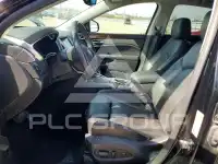 2016 Cadillac SRX photo