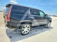 2016 Cadillac ESCALADE фото