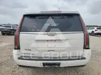2016 Cadillac ESCALADE photo