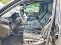 2016 Cadillac ESCALADE фото