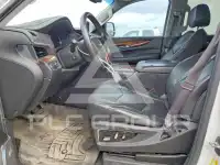 2016 Cadillac ESCALADE photo