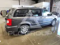 2016 Chrysler Pacifica photo