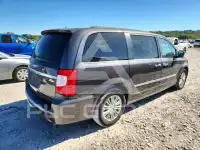 2016 Chrysler Pacifica photo