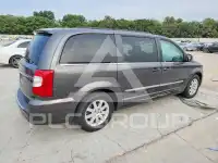 2016 Chrysler Pacifica photo