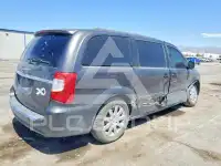 2016 Chrysler Pacifica photo