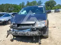 2016 Chrysler Pacifica photo