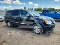 2016 Chrysler Pacifica photo