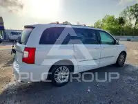2016 Chrysler Pacifica photo