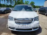 2016 Chrysler Pacifica photo