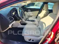 2016 Chrysler 200 фото