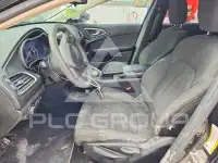 2016 Chrysler 200 фото