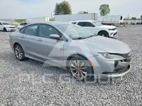 2016 Chrysler 200 фото