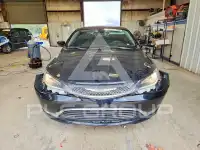 2016 Chrysler 200 фото
