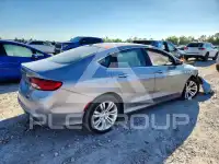 2016 Chrysler 200 фото