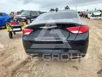 2016 Chrysler 200 фото