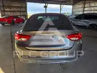 2016 Chrysler 200 фото