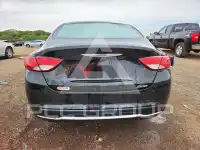 2016 Chrysler 200 photo