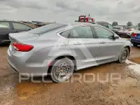 2016 Chrysler 200 photo