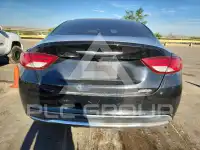 2016 Chrysler 200 фото
