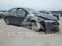 2016 Chrysler 200 фото