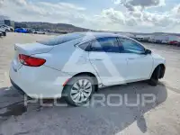 2016 Chrysler 200 фото