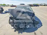 2016 Chrysler 200 фото