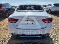 2016 Chrysler 200 фото