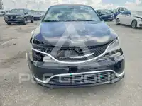 2016 Chrysler 200 фото