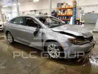 2016 Chrysler 200 фото