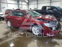 2016 Chrysler 200 фото