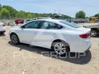 2016 Chrysler 200 фото