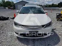 2016 Chrysler 200 фото