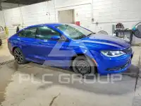 2016 Chrysler 200 photo