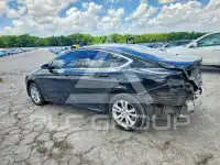 2016 Chrysler 200 фото