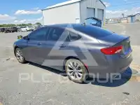 2016 Chrysler 200 фото