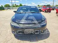 2016 Chrysler 200 фото