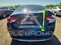 2016 Chrysler 200 фото