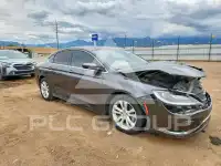 2016 Chrysler 200 фото