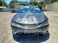 2016 Chrysler 200 фото